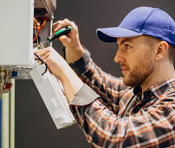 Expert Tankless Water Heater Plumber in Newton, MA